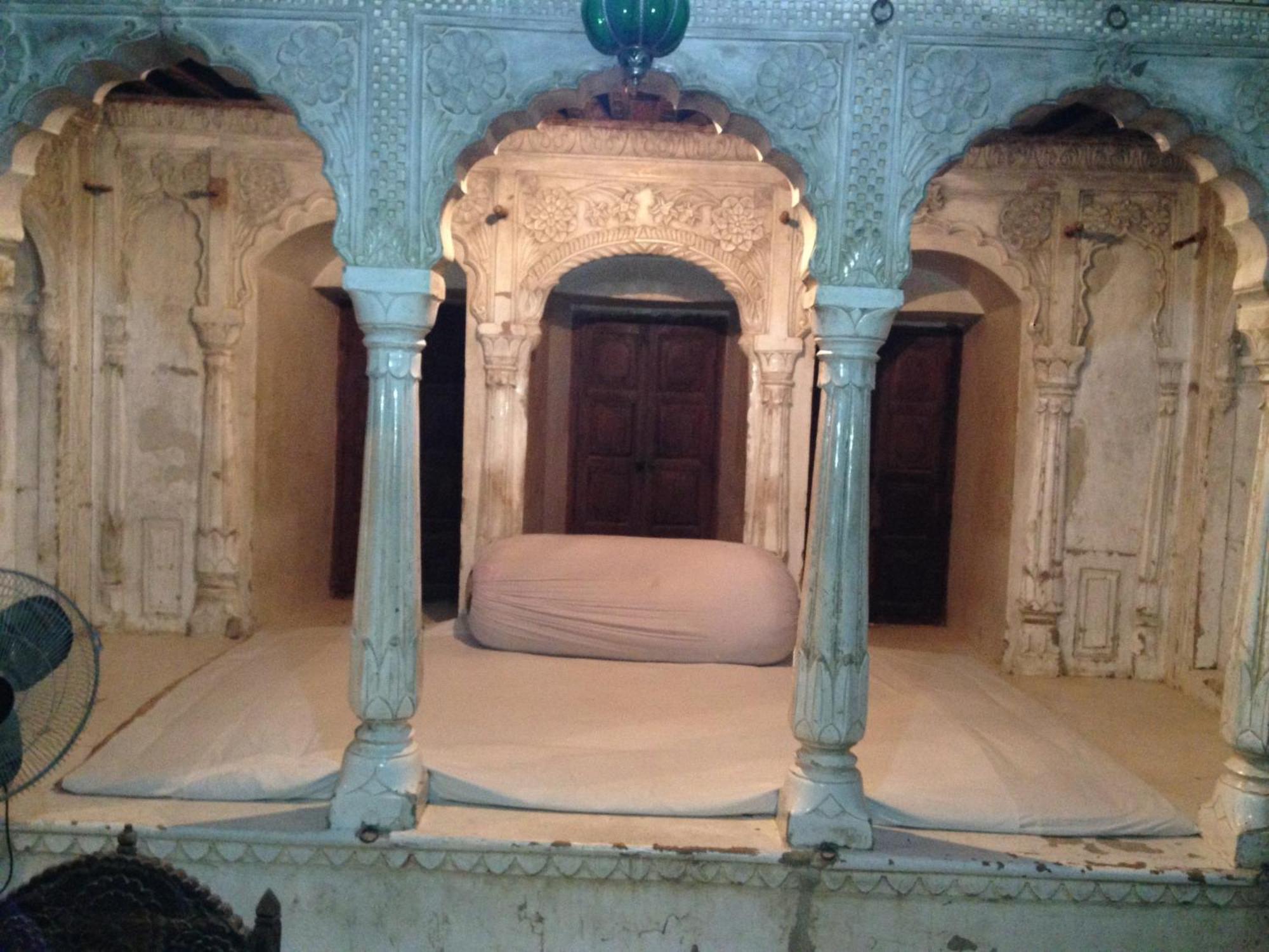 Narayan Niwas Castle Hotel Ramgarh Shekhawati Værelse billede